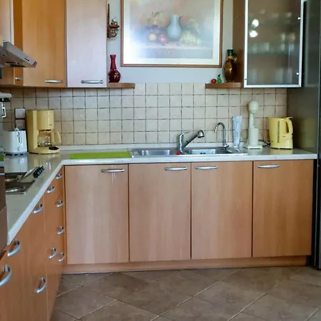 Fterini Sterna & Alletri Apartmán *