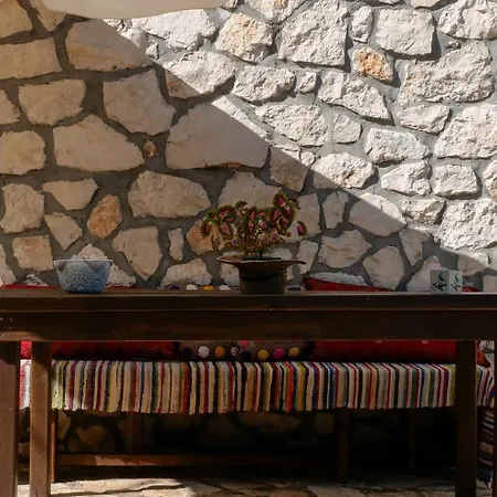 Fterini Sterna & Alletri Apartmán *