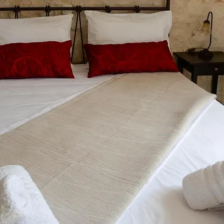 Fterini Sterna & Alletri Apartmán