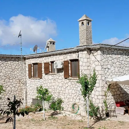 Apartmán Fterini Sterna & Alletri