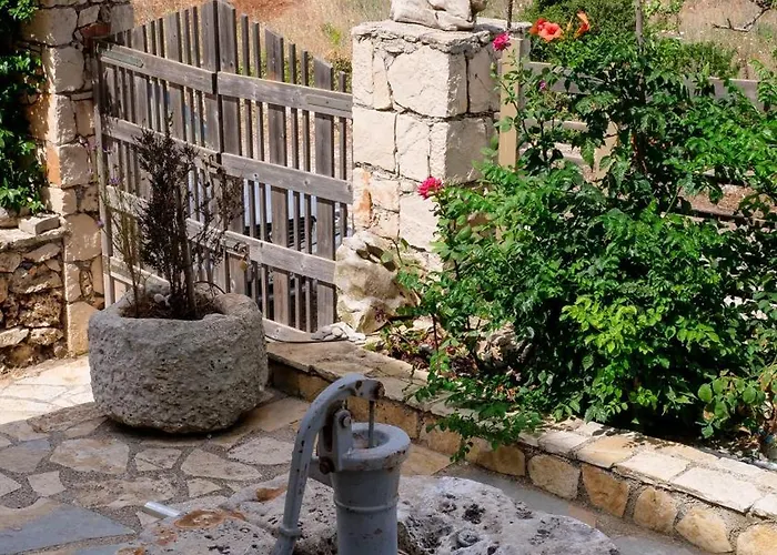 Fterini Sterna & Alletri Apartmán *