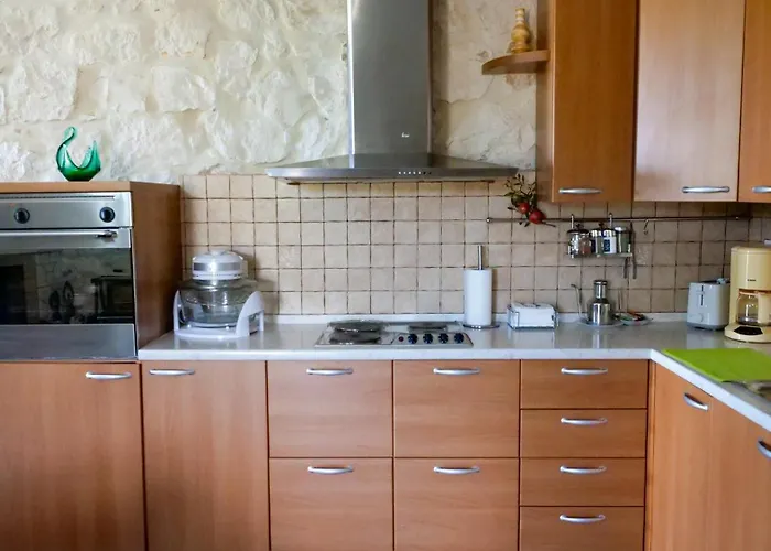 Fterini Sterna & Alletri Apartmán