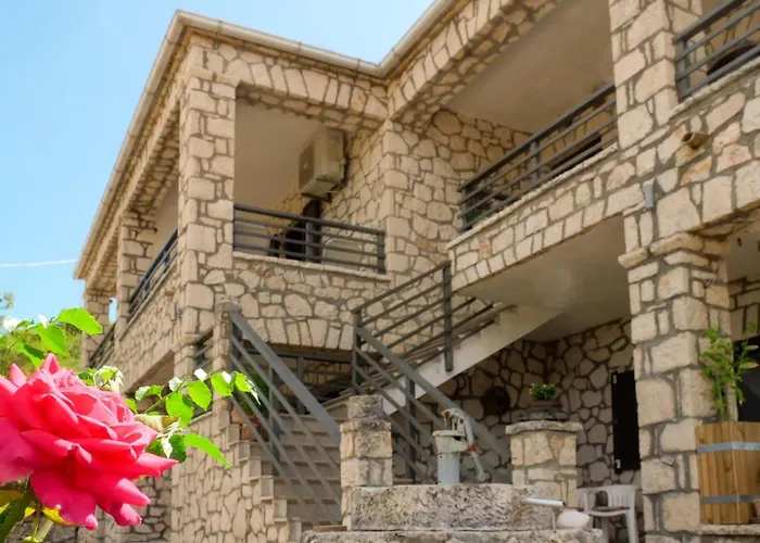 Apartmán Fterini Sterna & Alletri Agios Leon