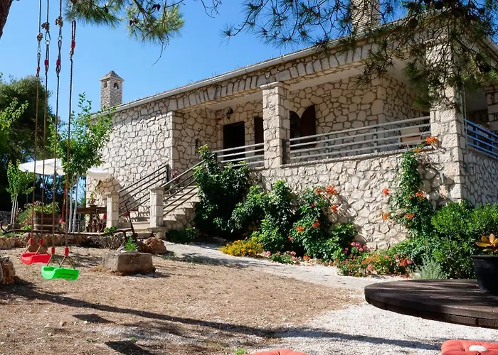 Fterini Sterna & Alletri Apartmán Agios Leon