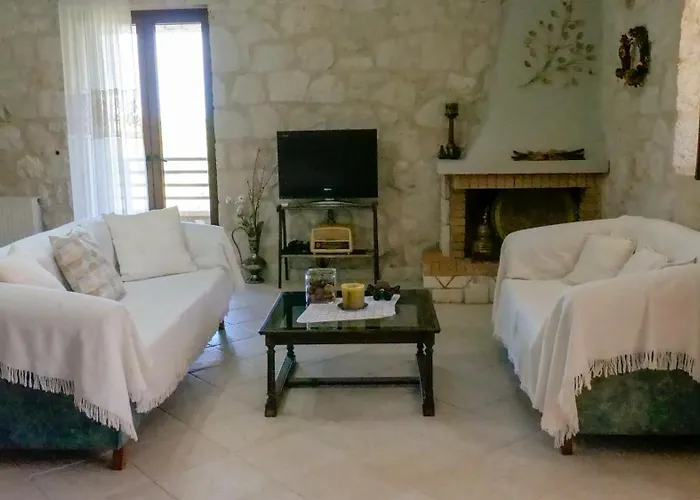 Apartmán Fterini Sterna & Alletri *