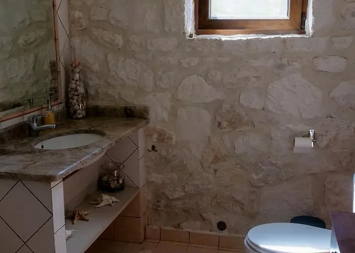 Fterini Sterna & Alletri Apartmán