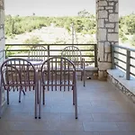 Fterini Sterna & Alletri Appartement