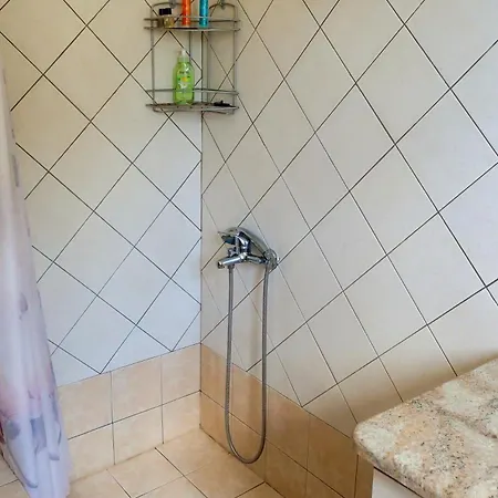 Fterini Sterna & Alletri * Agios Leon