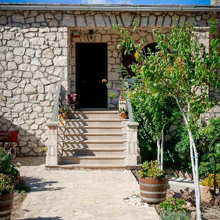 公寓 Fterini Sterna & Alletri Agios Leon